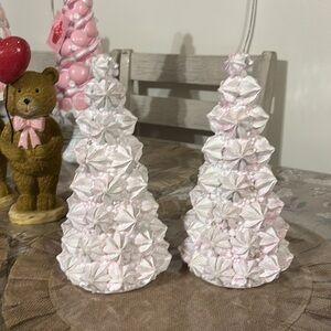 Valentine Merengue Pink and White Decorative Light-Up Trees